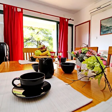 Sunset - Two Bedroom With Terrace And Sea View Blato (Korcula)